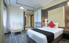 Phoenix Hotel And Resort 3*