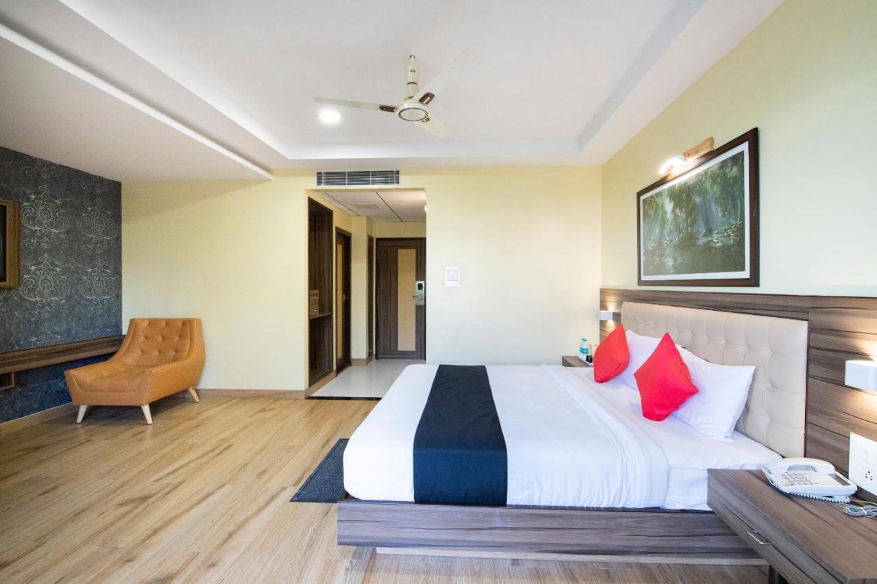 Capital O 18788 Phoenix Hotel & Resort Bangalore Exterior photo